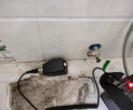 毕节市屋顶漏水维修公司分享下卫生间漏水的危害及解决方法